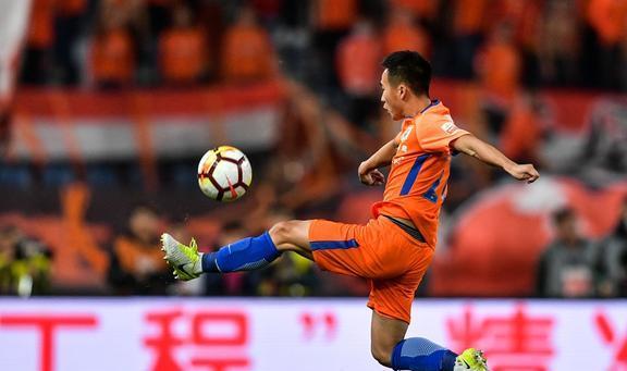 包含富力客场不敌鲁能，近期战绩下滑的词条