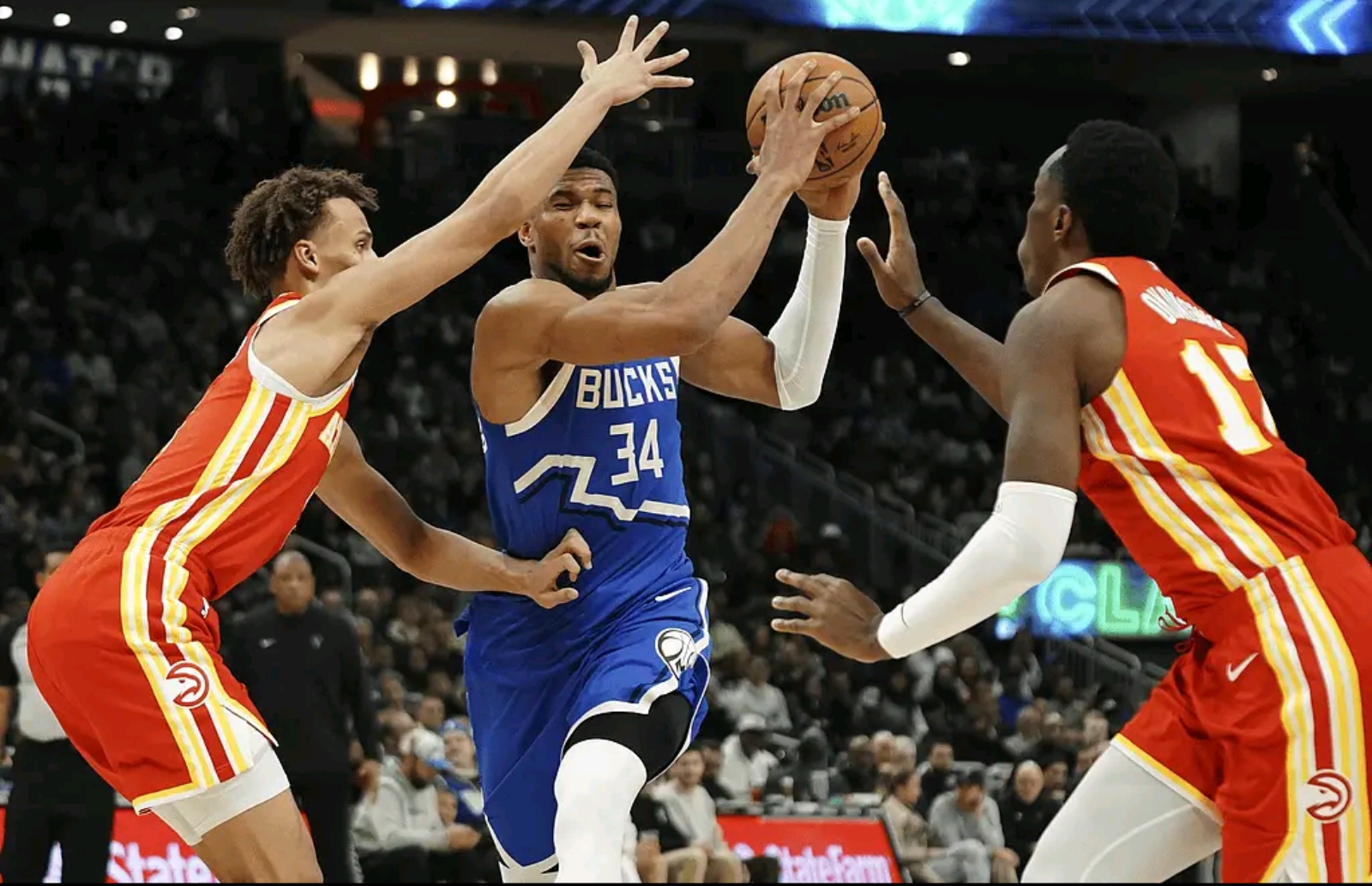 雄鹿队继续高歌猛进，大胜猛龙