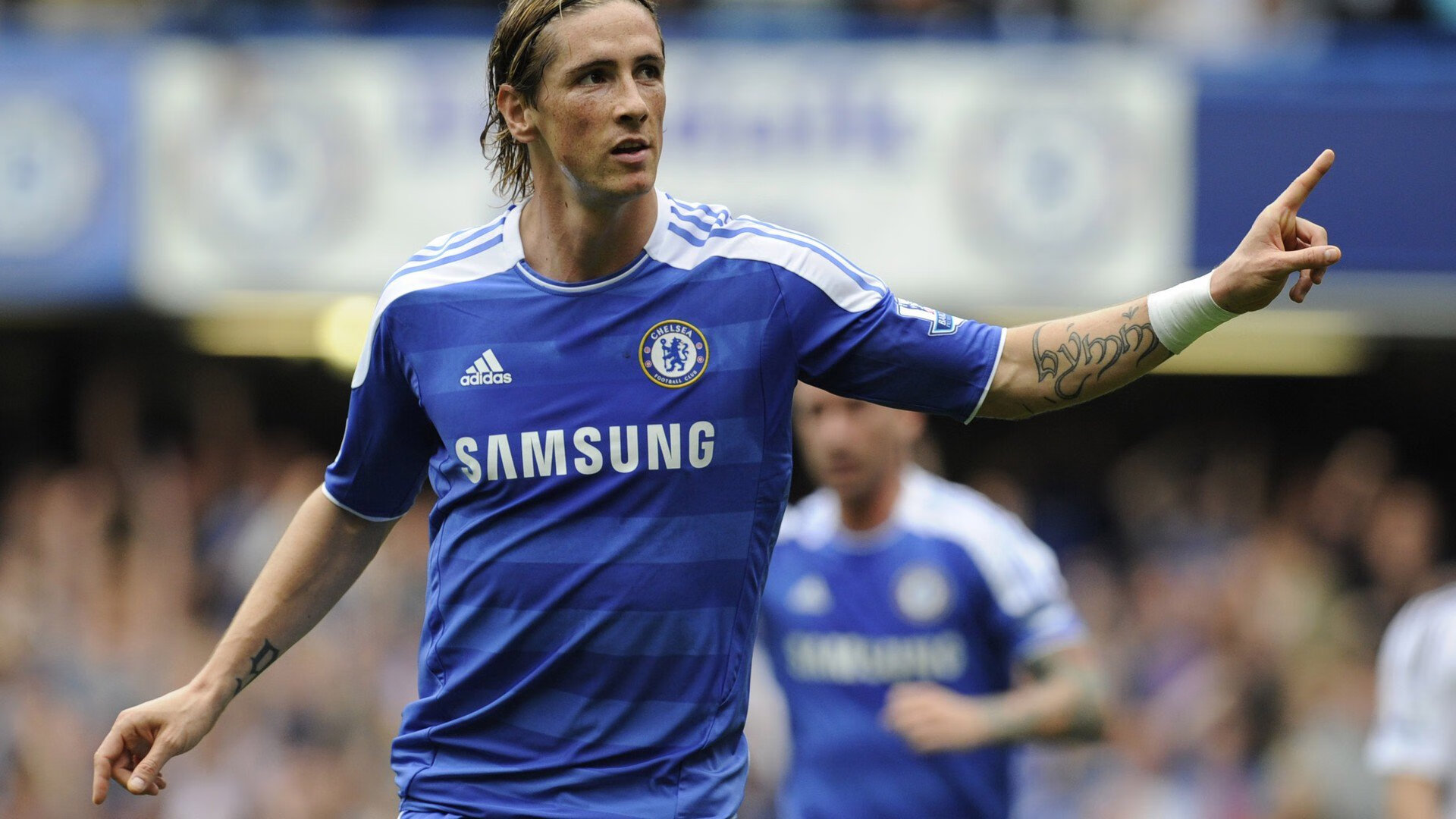 德甲争冠战焦点战，尤文关键战突围比利亚雷亚尔